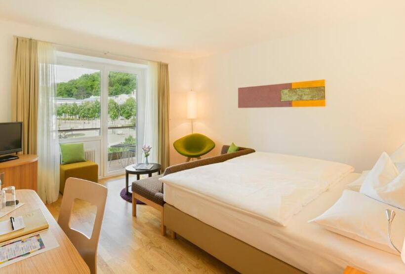 Номер Deluxe Вид на Парк, At The Park