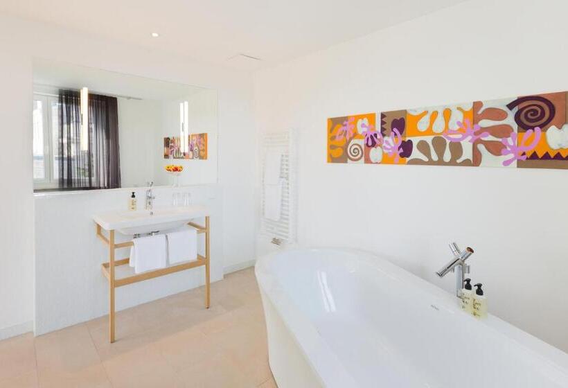 バルコニー付スイート, At The Park