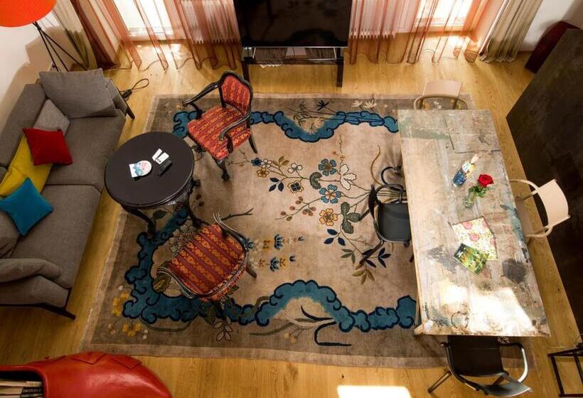 スイート, At The Park