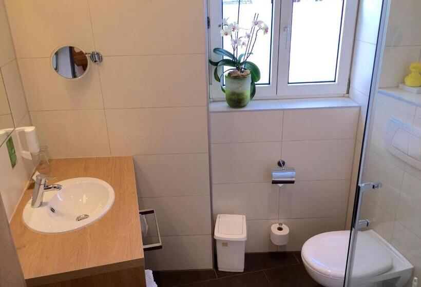 Номер Комфорт, Babenbergerhof