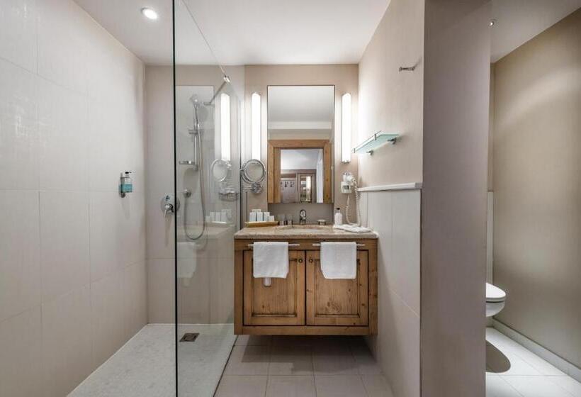 バルコニー付きスタンダードルーム, Bismarck