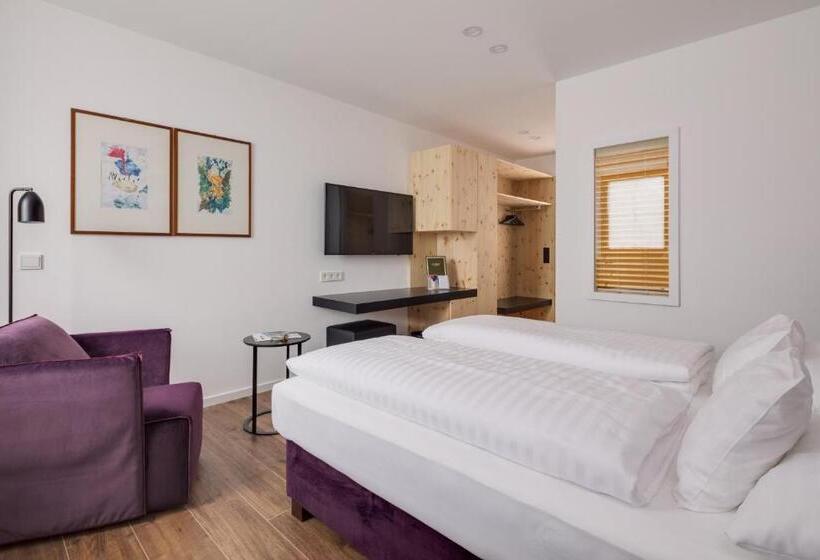 Номер Superior, Central