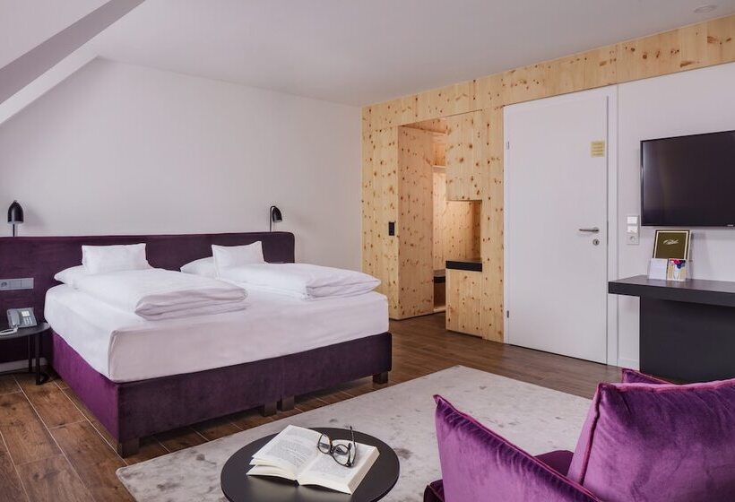 Номер Superior, Central