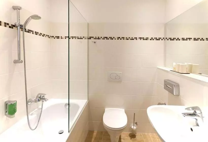 اتاق سوپریور با بالکن, Henriette Stadthotel Vienna