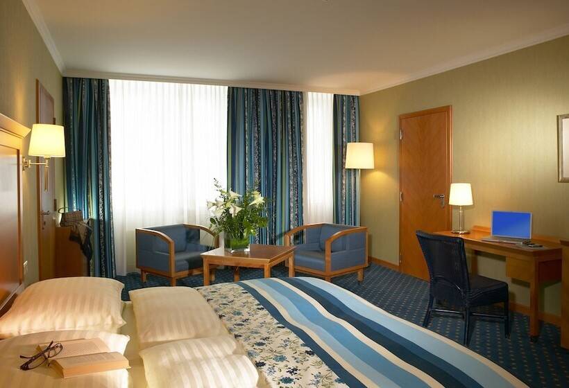 اتاق لوکس, De France