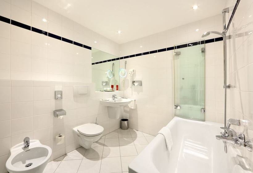 اتاق کلاسیک, De France