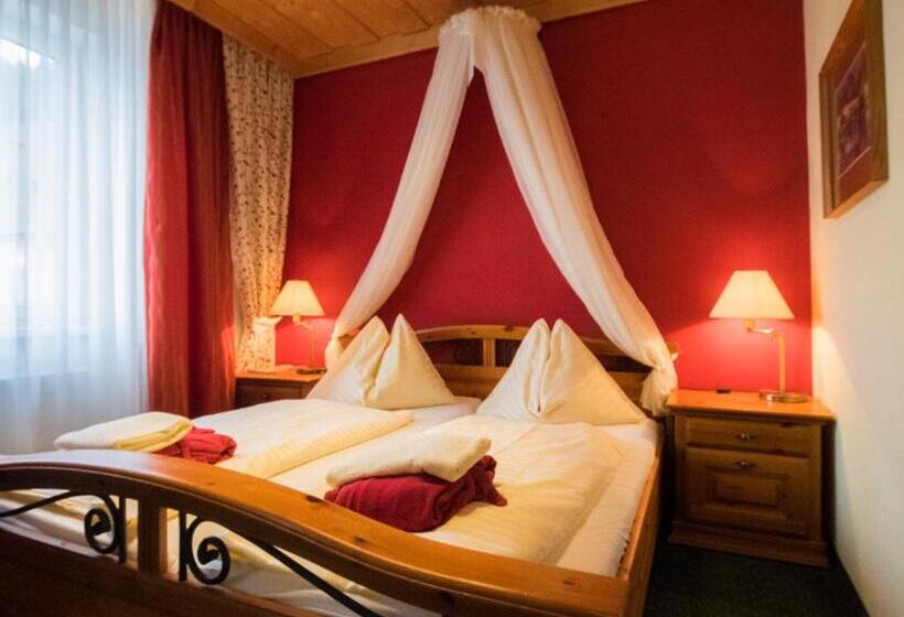 اتاق لوکس, Drei Hasen