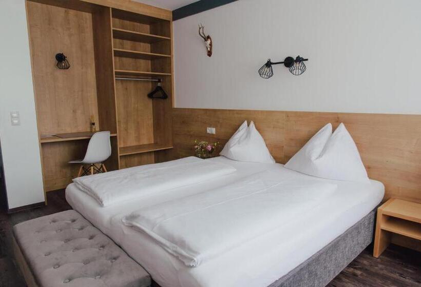 اتاق استاندارد, Drei Kreuz