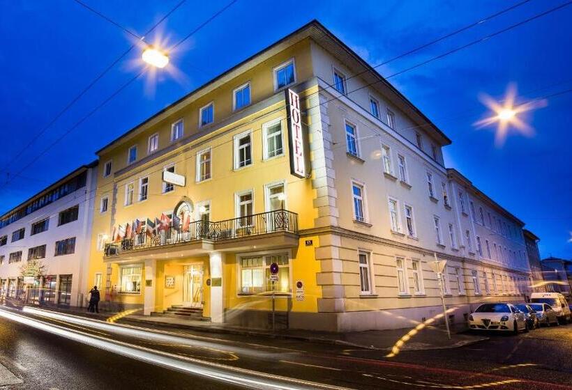 اتاق اکونومی یک تخته, Theater Hotel Salzburg