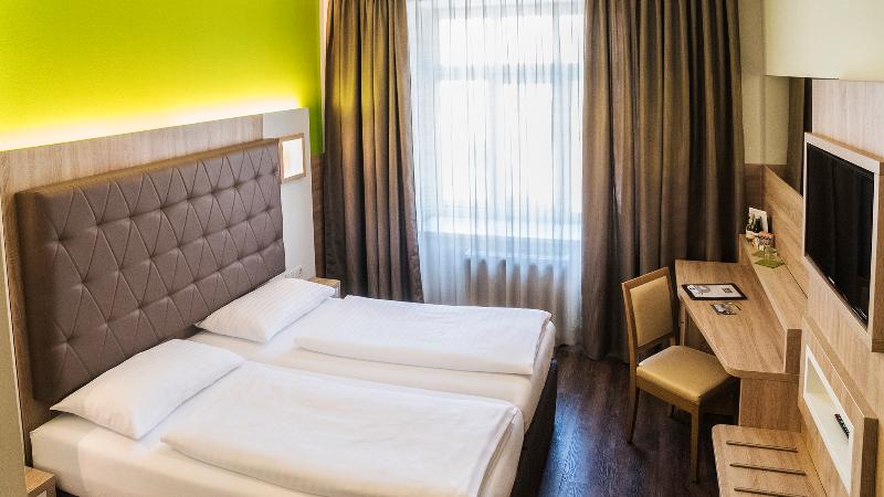 اتاق استاندارد سه نفره, Theater Hotel Salzburg