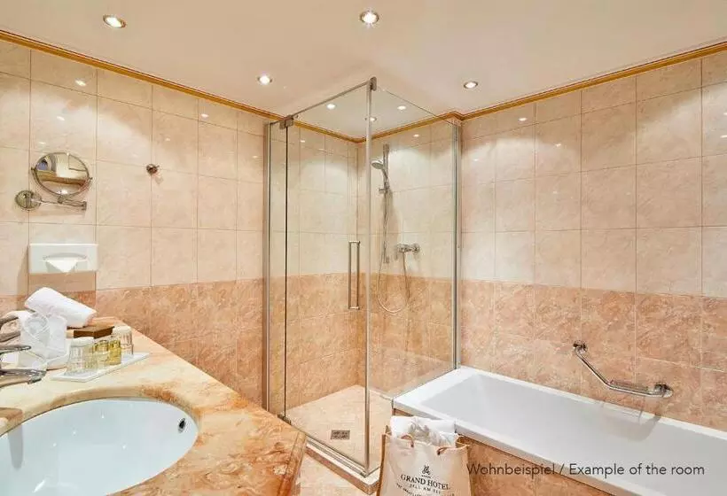 اتاق سوپریور با بالکن, Grand Hotel Zell Am See