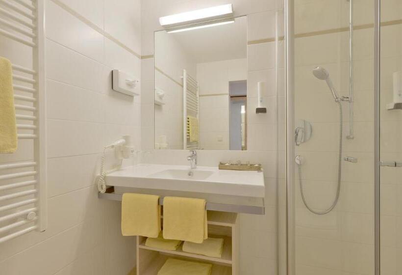 Номер Стандарт, Mesnerwirt