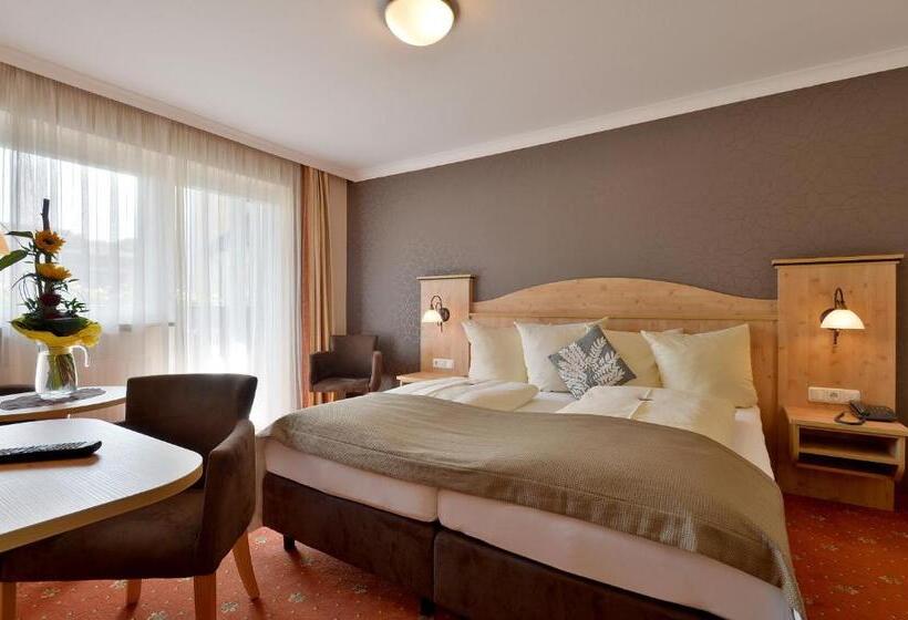 Пятиместный Стандартный Номер, Mesnerwirt