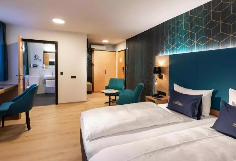 Standard Triple Room, Messmer