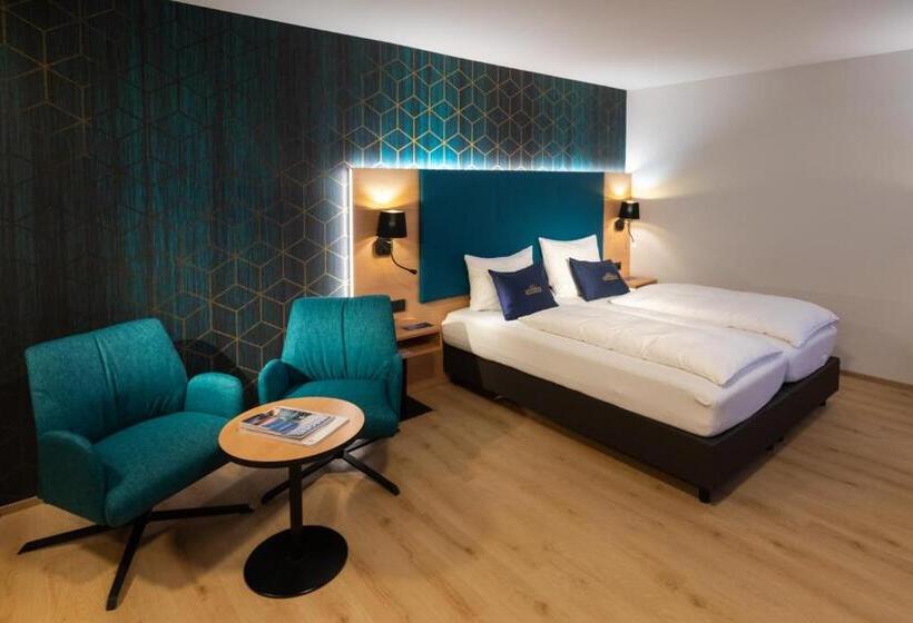 标准三人间, Messmer