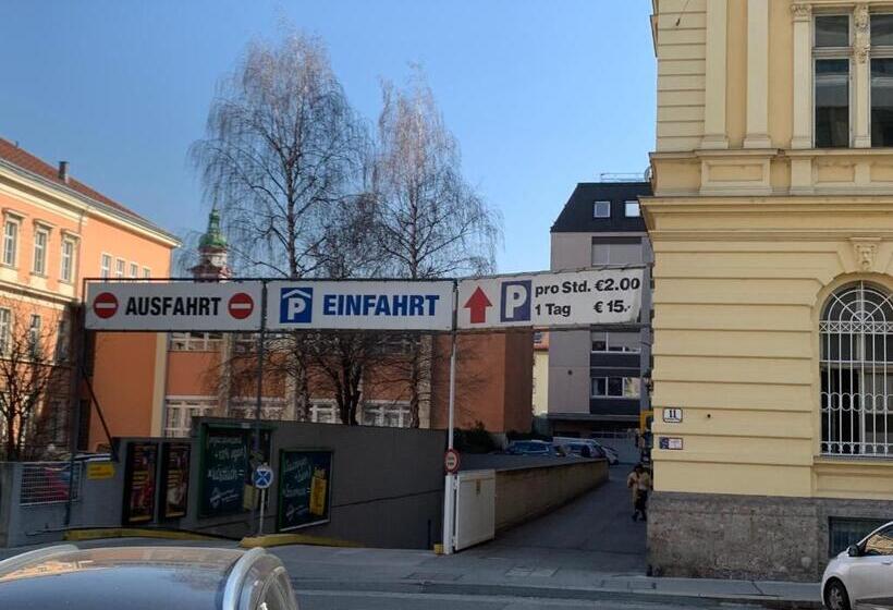 스탠다드 발코니 룸, Neue Post I Self Check In