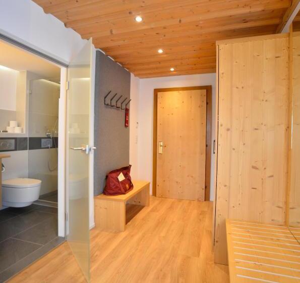 经济房, Residenz Hochland