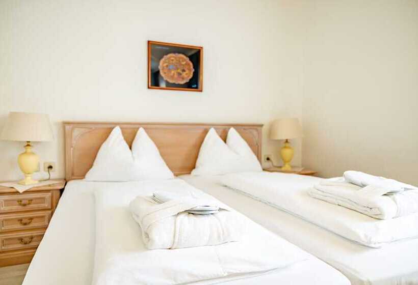 商务房间, Restaurant Minichmayr