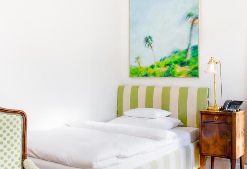 스탠다드 싱글 룸, Schlossberg