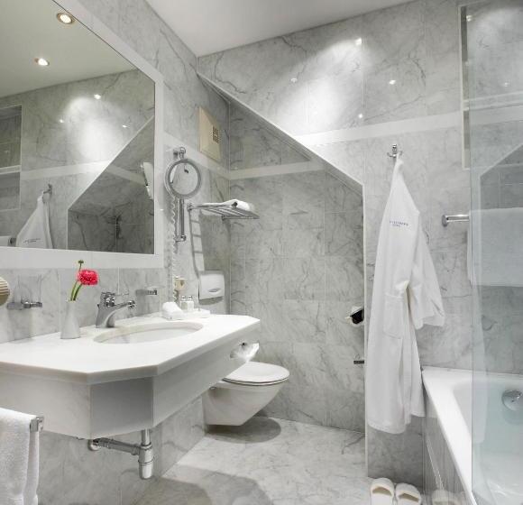 스탠다드 룸, Schlossberg