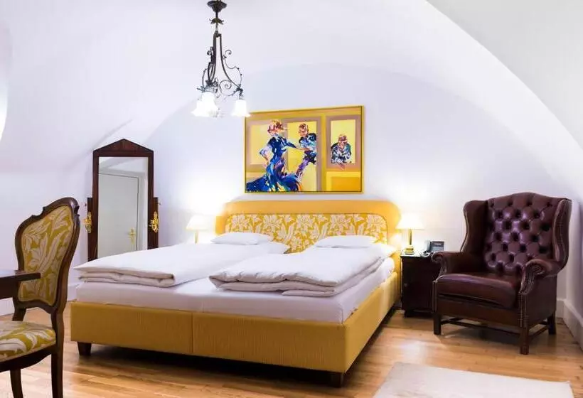 Suite, Schlossberg