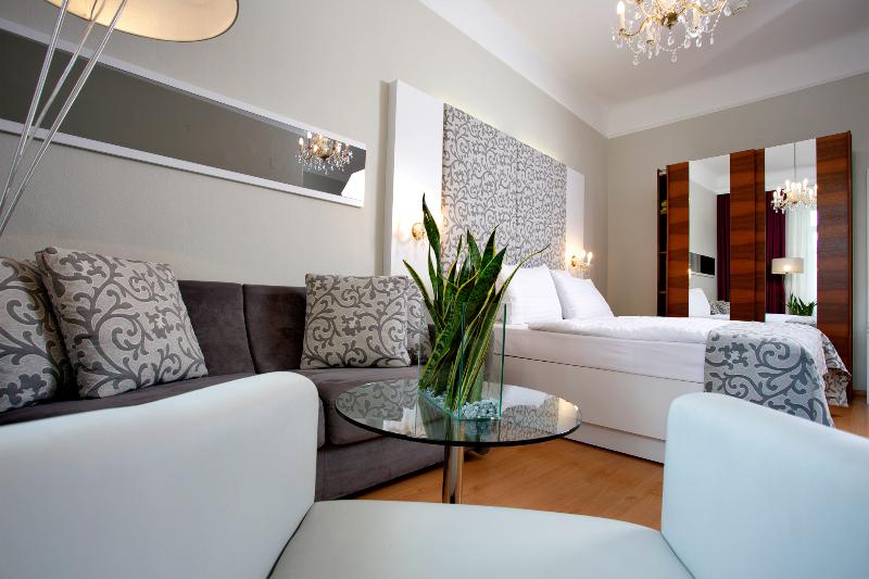 اتاق سوپریور, Wandl