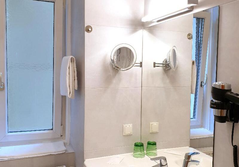 标准单人间, Zipser