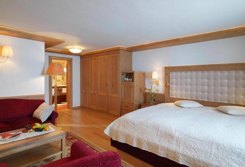 غرفة قياسية, Zürserhof