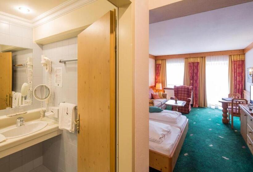 غرفة قياسية مزوَّدة بشُرفة, Zum Schwarzen Bären