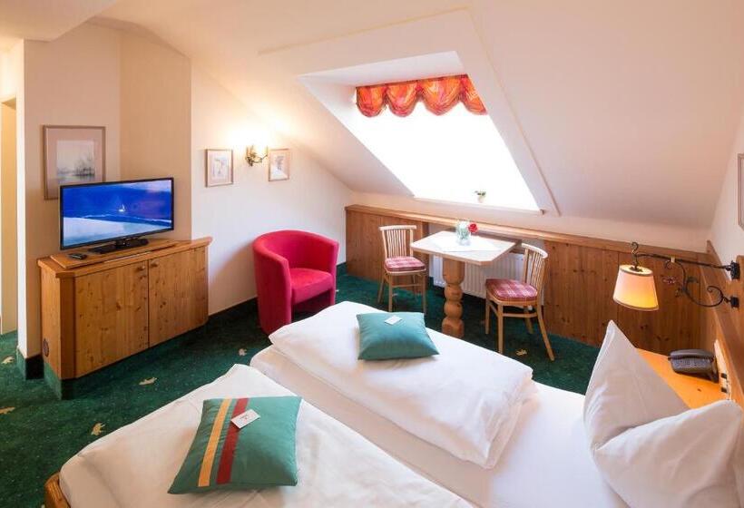 غرفة قياسية, Zum Schwarzen Bären