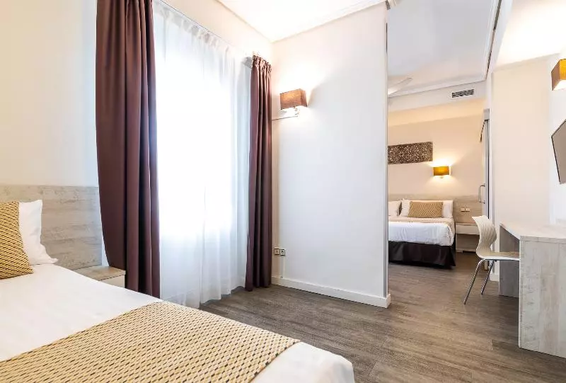 اتاق استاندارد, Kurhotel & Hotel Mozart