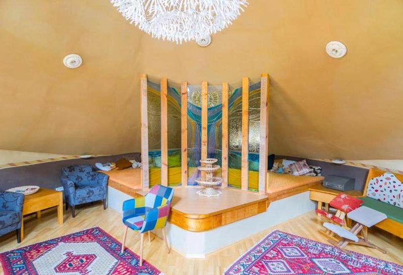 חדר סופריור, Biolandhaus Arche