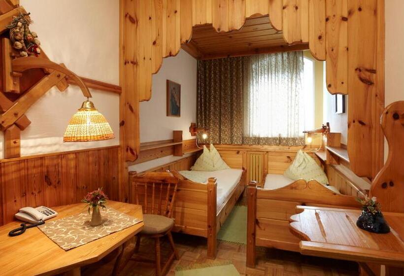 חדר סטנדרט, Biolandhaus Arche