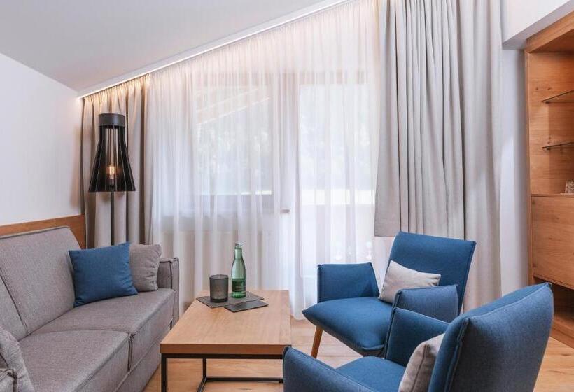 수피리어 스위트, Superior Hotel Alpenhof