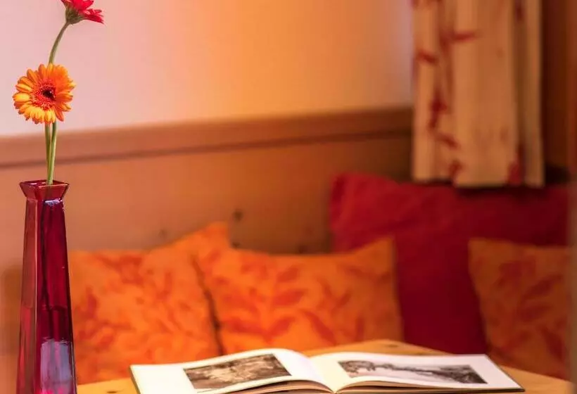 Sviitti, Tirolerhof Familotel Zugspitze
