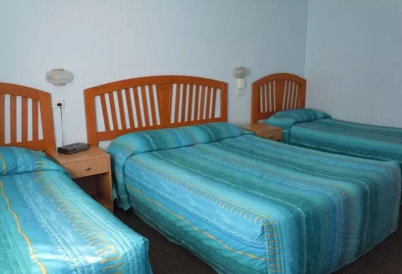 اتاق خانوادگی, Ballina Colonial Motel