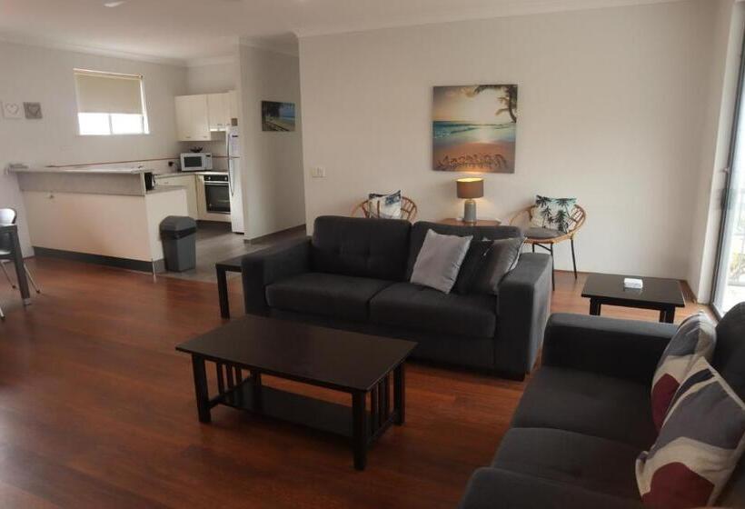 침실 2개 바다 전망 아파트, Coolum Beach Resort