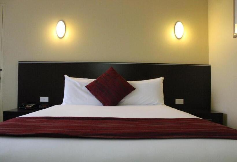 חדר סטנדרט עם מיטת קינג, Alpine Motor Inn