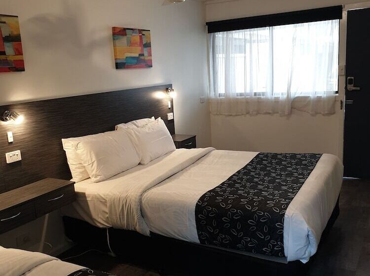 スタンダードルーム, Budget On The Lake