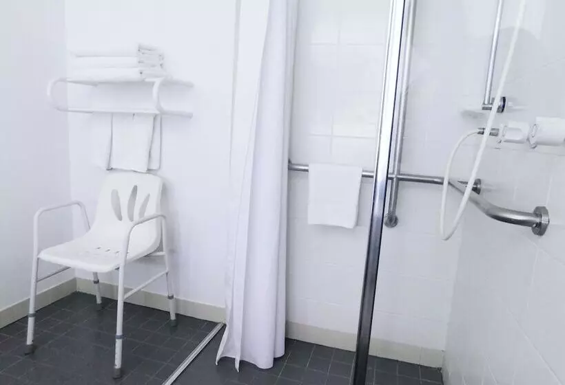身障者適用スタンダードルーム, Holiday Inn Parramatta, An Ihg