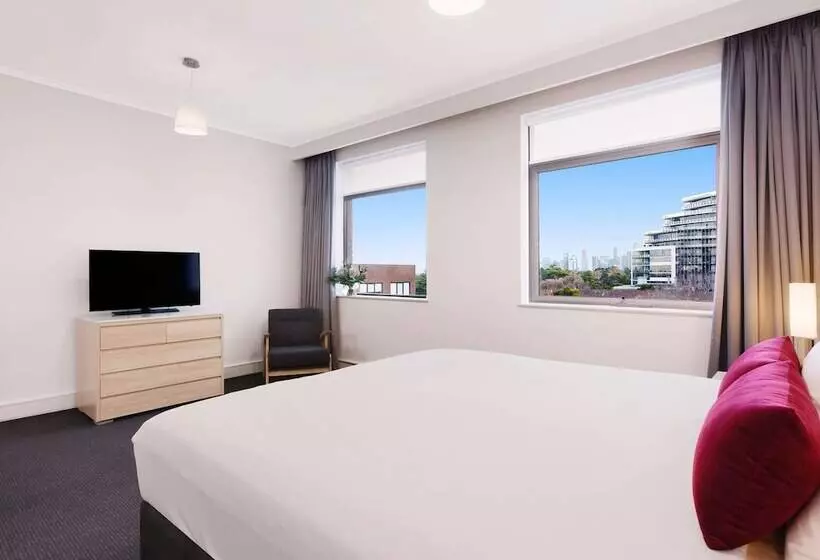Suite, Mercure Melbourne Albert Park
