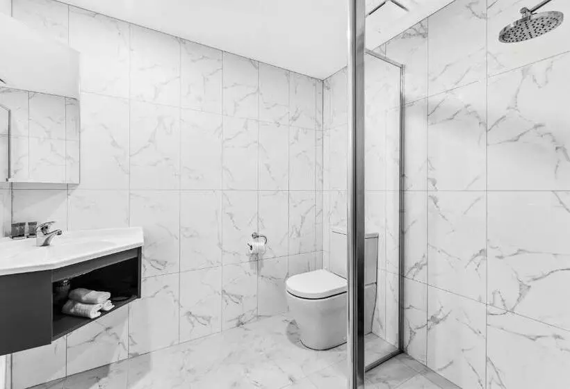 اتاق سوپریور با تخت بزرگ, Palm Court Motor Inn