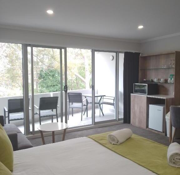 Family Suite, Palm Court Motor Inn