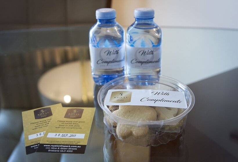 חדר פרמיום, Royal On The Park