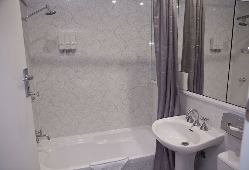 标准间, Savoy Double Bay