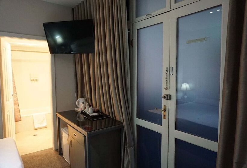 标准间, Savoy Double Bay