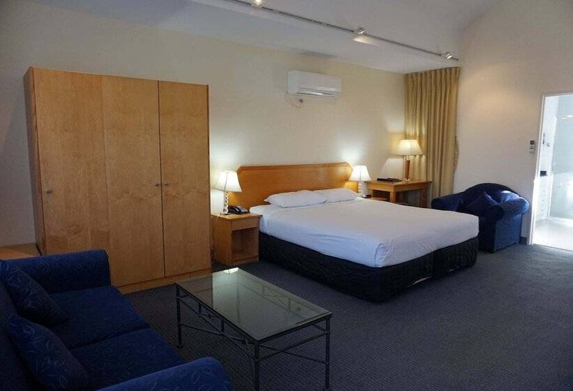 行政房间, Savoy Double Bay