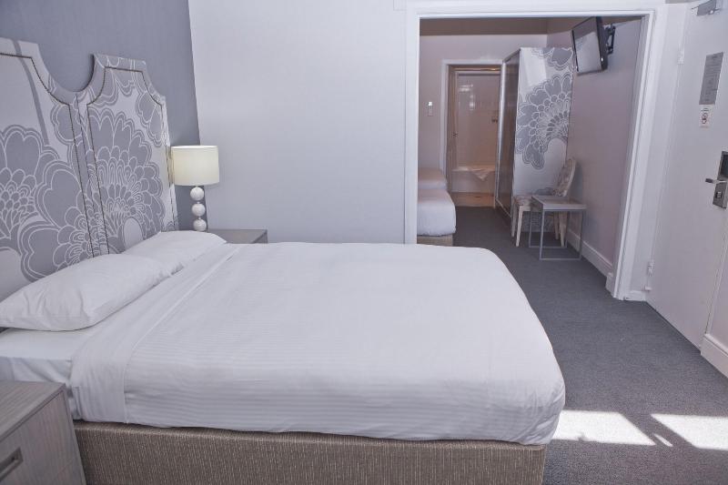 Семейный Номер, Savoy Double Bay