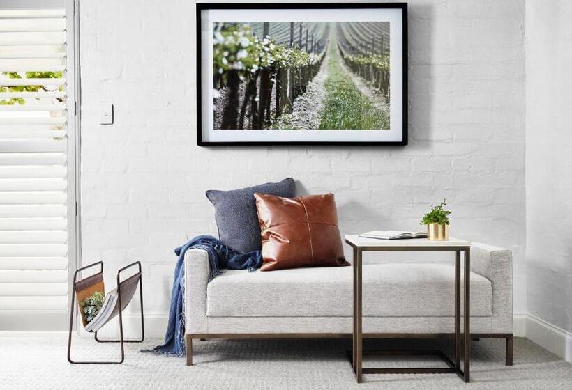 Deluxe Suite King Bed, Spicers Guesthouse