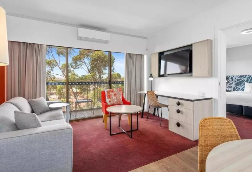 سوییت, The Plaza Hotel Kalgoorlie